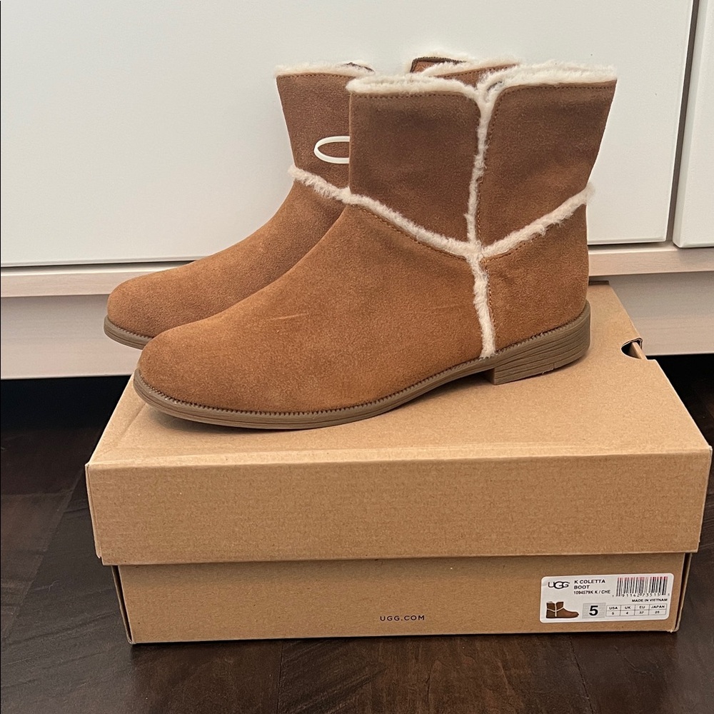 UGG Coletta Boots